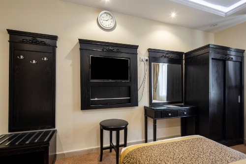 Kyona Alaziziyah image 11